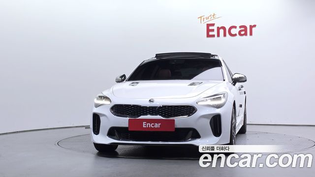 Kia Stinger 3.3 Turbo 2WD GT — пробег 69 140 км — фото 3 из 5