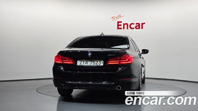 BMW 5-Series 530i Luxury Plus — пробег 78 518 км — фото 4 из 5