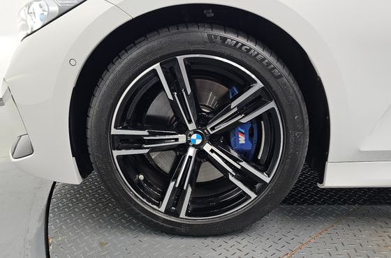 BMW 3-Series 320i M Sport — пробег 7 770 км — фото 5 из 5