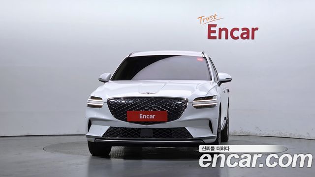 Genesis GV70 из Кореи Encar