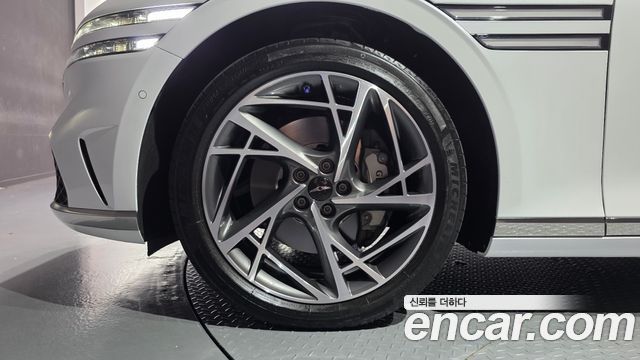 Genesis G90 из Кореи Encar