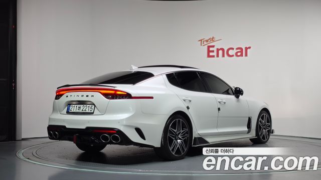 Kia Stinger из Кореи Encar