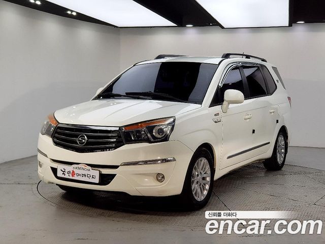 Ssangyong KORANDO 4WD GT 11-seater — пробег 230 879 км — фото 1 из 5
