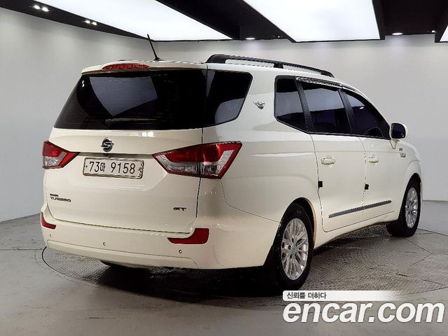 Ssangyong KORANDO 4WD GT 11-seater — пробег 230 879 км — фото 4 из 5