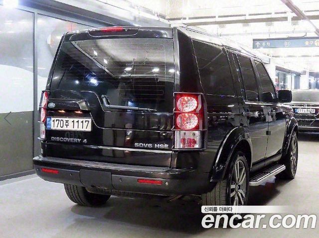 Land Rover Discovery 3.0 SDV6 SE — пробег 220 697 км — фото 3 из 5