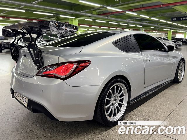Hyundai Genesis из Кореи Encar