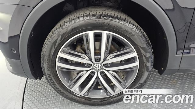 Volkswagen Tiguan 2.0 TDI Prestige — пробег 86 309 км — фото 5 из 5