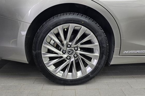 Lexus ES Executive — пробег 103 153 км — фото 5 из 5