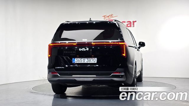 Kia Carnival Gasoline 9-Seater Noblesse — пробег 17 000 км — фото 4 из 5