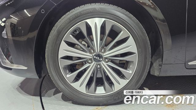 Kia K8 из Кореи Encar