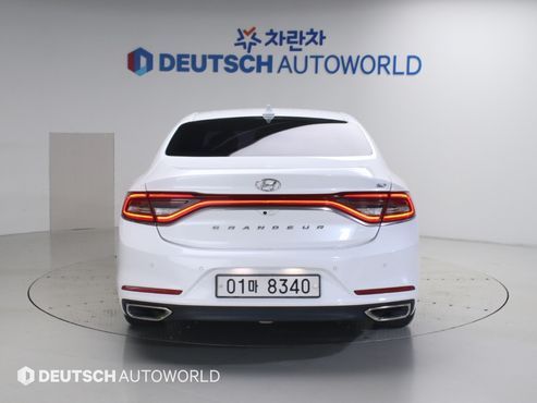 Hyundai Grandeur 3.0 Premium — пробег 33 121 км — фото 4 из 5
