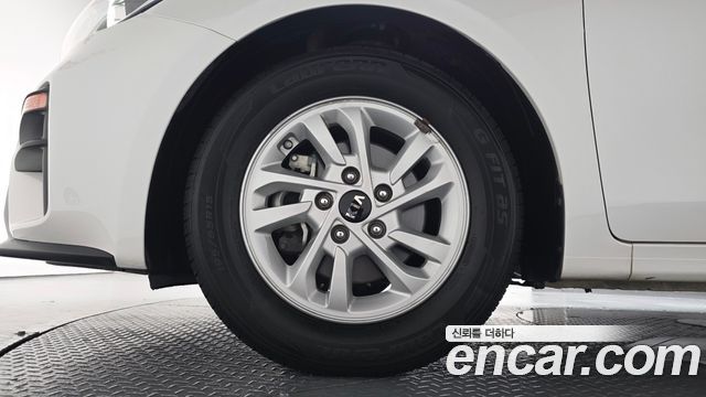 Kia K3 из Кореи Encar