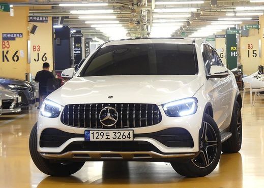 Mercedes-Benz GLC-Class GCL300 4MATIC Coupe — пробег 46 000 км — фото 3 из 5