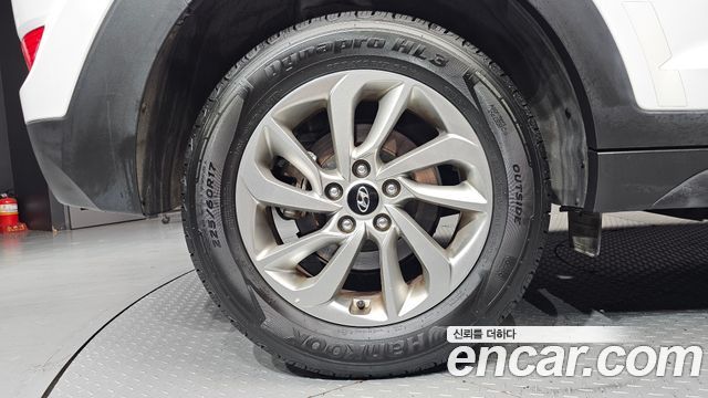 Hyundai Tucson Diesel 1.7 2WD Style — пробег 79 742 км — фото 5 из 5