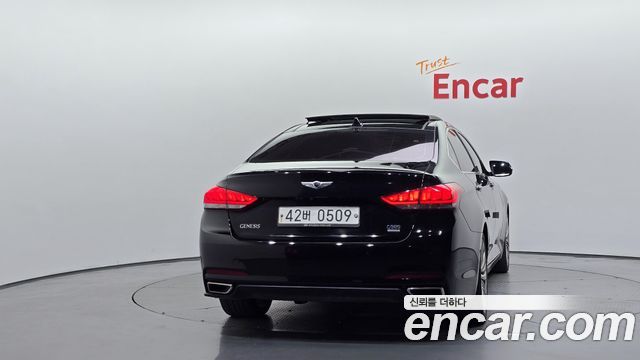 Hyundai Genesis из Кореи Encar