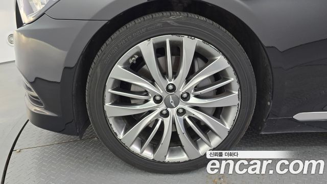 Hyundai Genesis из Кореи Encar