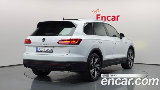 Volkswagen Touareg из Кореи Encar