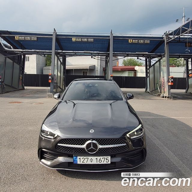 Mercedes-Benz C-Class C300 4MATIC AMG Line — пробег 68 000 км — фото 1 из 5