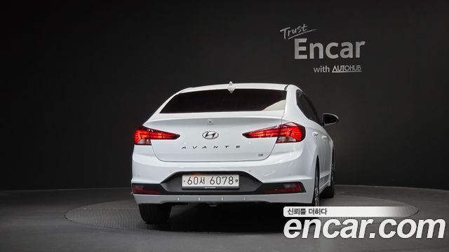 Hyundai AVANTE из Кореи Encar
