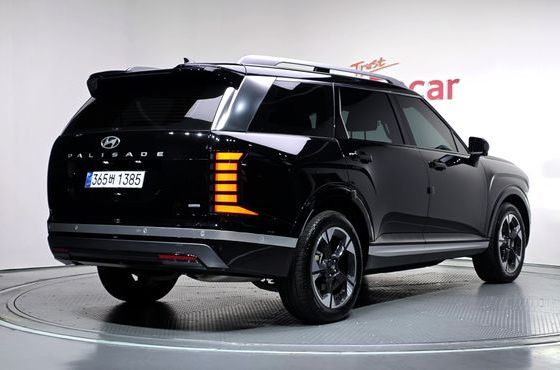 Hyundai Palisade HEV 2.5T 4WD 9-Seater Prestige — пробег 13 708 км — фото 2 из 5