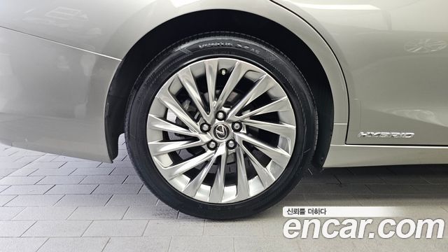 Lexus ES из Кореи Encar