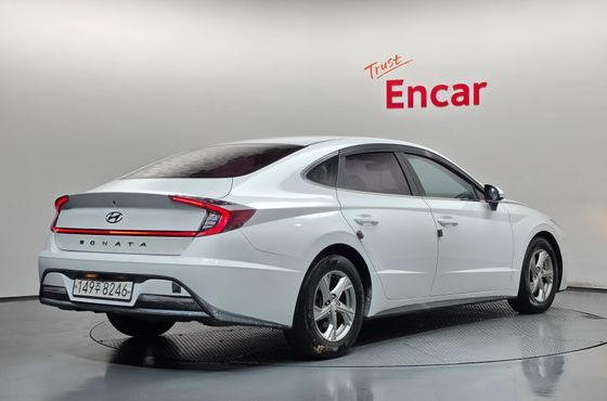 Hyundai Sonata 2.0 Smart — пробег 138 009 км — фото 2 из 5