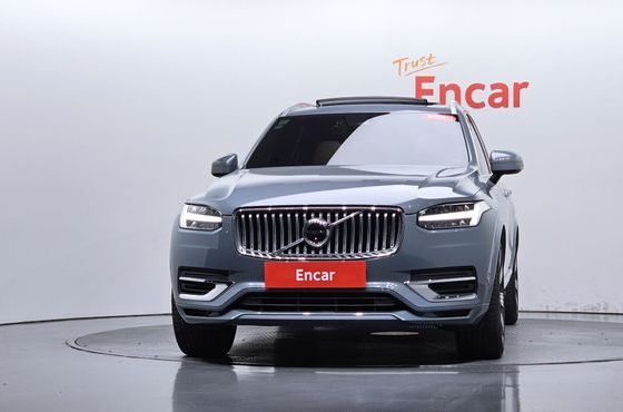 Volvo XC90 T8 Ultimate Bright Hybrid — пробег 51 300 км — фото 3 из 5