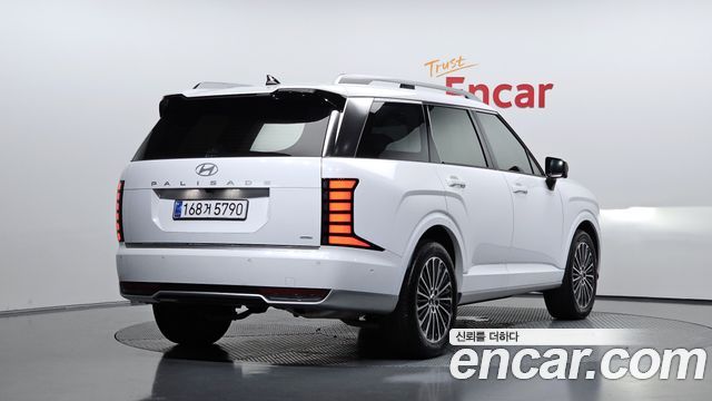 Hyundai Palisade Gasoline 2.5T 4WD 9-Seater Calligraphy — пробег 25 947 км — фото 2 из 5