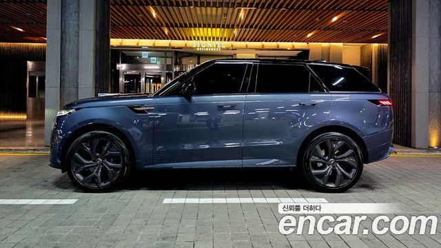 Land Rover Range Rover Sport P360 Autobiography — пробег 37 711 км — фото 3 из 5
