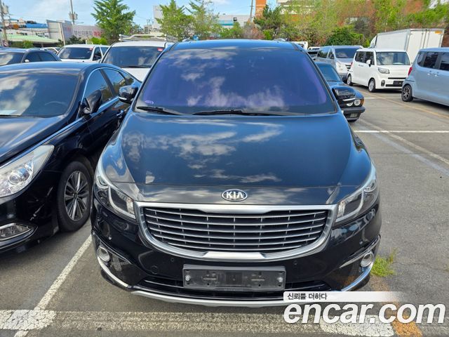 Kia Carnival из Кореи Encar