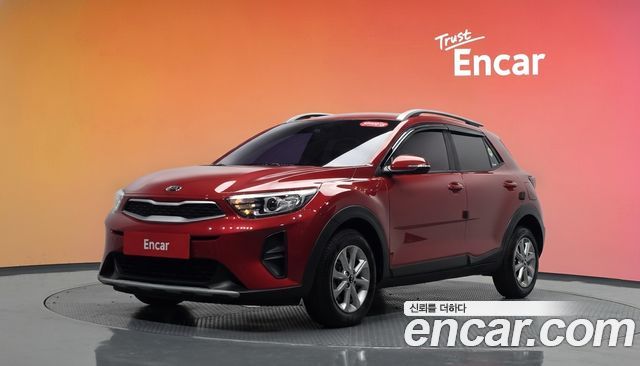 Kia Stonic из Кореи Encar