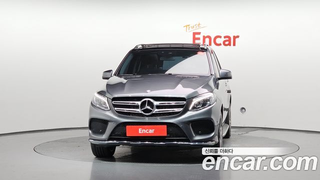 Mercedes-Benz GLE-Class GLE350 d 4MATIC — пробег 126 214 км — фото 3 из 5