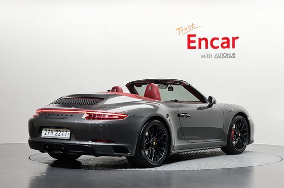 Porsche 911 Carrera 4 GTS Cabriolet 991 — пробег 41 111 км — фото 2 из 5