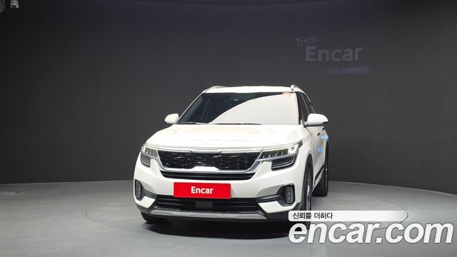 Kia Seltos из Кореи Encar