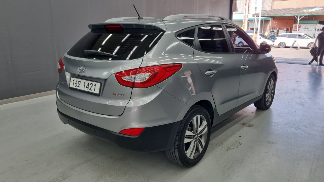 Hyundai Tucson Diesel(e-VGT) 2WD Smart special — пробег 184 000 км — фото 2 из 5