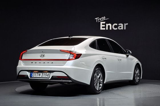 Hyundai Sonata 2.0 Premium — пробег 56 879 км — фото 2 из 5