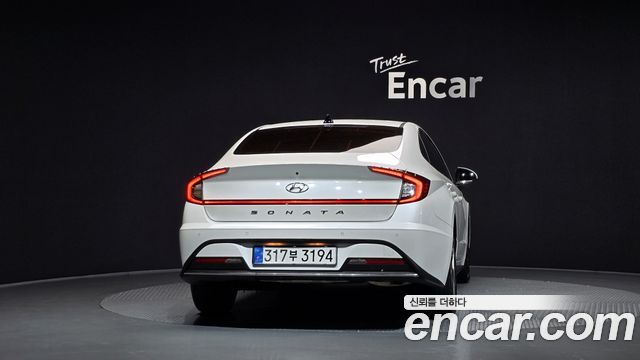 Hyundai Sonata 2.0 Premium — пробег 56 879 км — фото 4 из 5