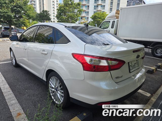 Ford Focus 2.0 SEL 3rd — пробег 87 760 км — фото 5 из 5