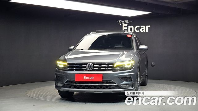 Volkswagen Tiguan 2.0 TDI Prestige — пробег 178 907 км — фото 3 из 5