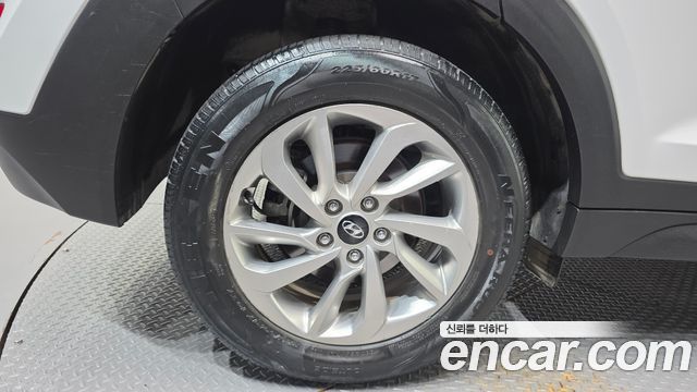 Hyundai Tucson Diesel 1.7 2WD Style — пробег 147 466 км — фото 5 из 5
