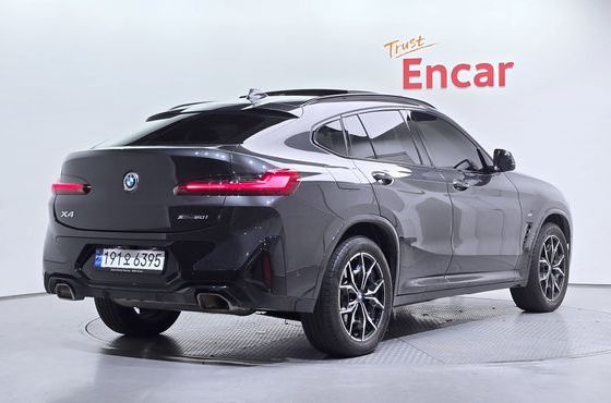 BMW X4 xDrive20i M Sport — пробег 45 412 км — фото 2 из 5