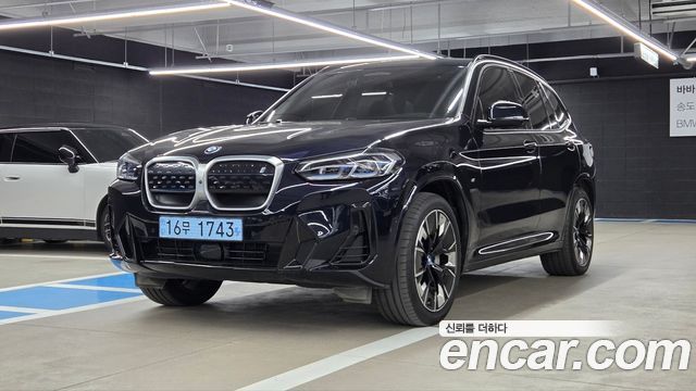 BMW iX3 M Sports — пробег 13 550 км — фото 1 из 5