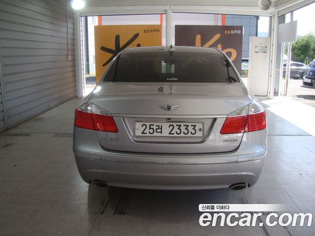 Hyundai Genesis из Кореи Encar