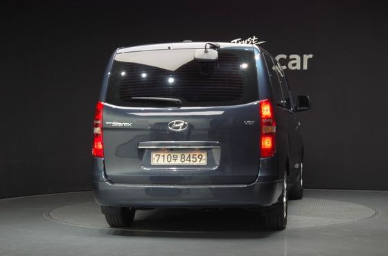 Hyundai Starex Wagon 12-Seater Smart — пробег 121 784 км — фото 4 из 5