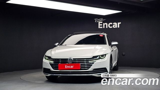 Volkswagen Arteon 2.0 TDI Prestige — пробег 241 379 км — фото 3 из 5