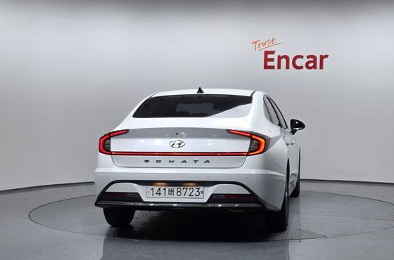 Hyundai Sonata 2.0 Premium — пробег 169 655 км — фото 4 из 5