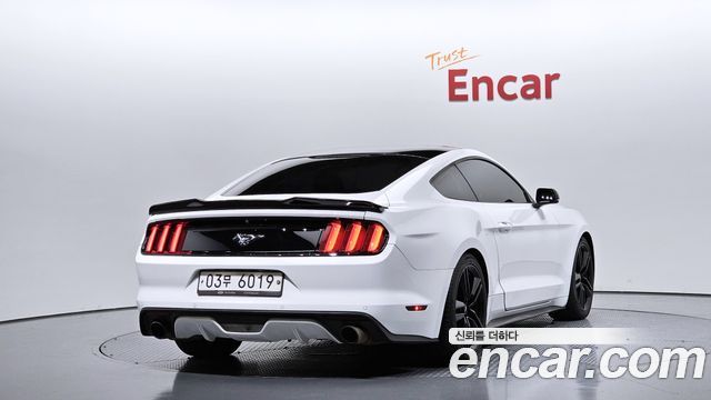 Ford Mustang Coupe — пробег 154 992 км — фото 2 из 5