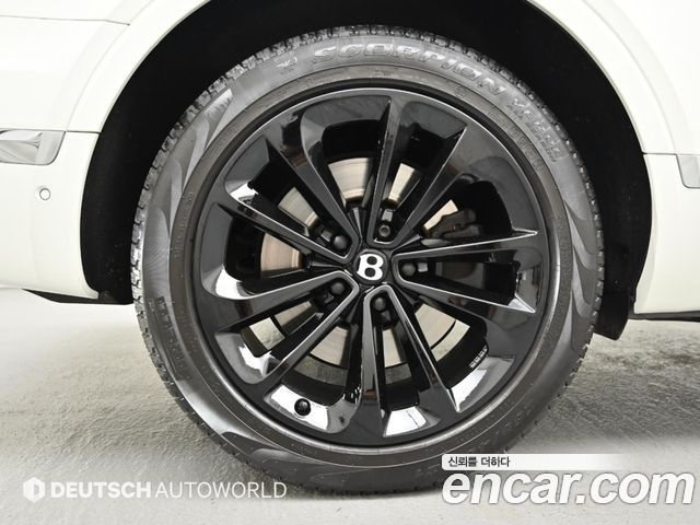 Bentley Bentayga 6.0 W12 — пробег 59 130 км — фото 5 из 5