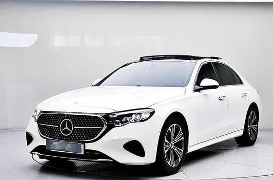 Mercedes-Benz E-Class E200 Avantgarde — пробег 20 220 км — фото 1 из 5