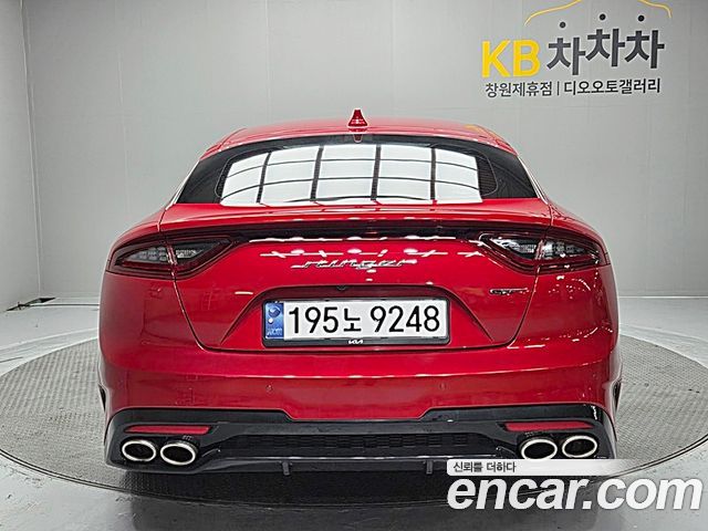 Kia Stinger 3.3 Turbo 2WD GT — пробег 71 951 км — фото 4 из 5